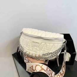 HBP Design Fanny packs Moda Hilo bordado Bolso de mujer Verano Estilo extranjero Bolsa de mensajero Bolsa de pecho 220817