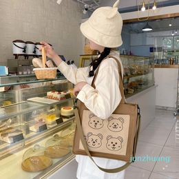 HBP Bolsos De Moda Japonés Lindo Suave Divertida Personalidad Impresión Cuatro Oso Hermana Estudiante Lona Bolso De Hombro Bolso Totes