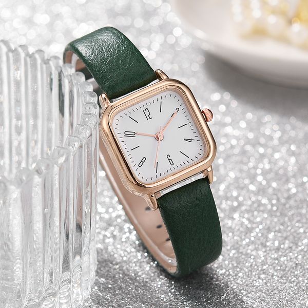 HBP Montre Femme Mode Bracelet Vert Foncé Casual Ladi Montres Ultra-Mince Simple Quartz Montre-Bracelet Étudiant Femmes Horloge Rétro Montres de Luxe