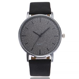 HBP LEISURES Watch Business Mens Watches Strap en cuir Design mince Designer Mouvement électronique Quartz Wristwatch