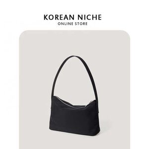 HBP Non-Brand 2024 Nouveau sac à main polyvalent simple Sac à main de bonbons en nylon à la mode coréenne de style coréen pour femmes