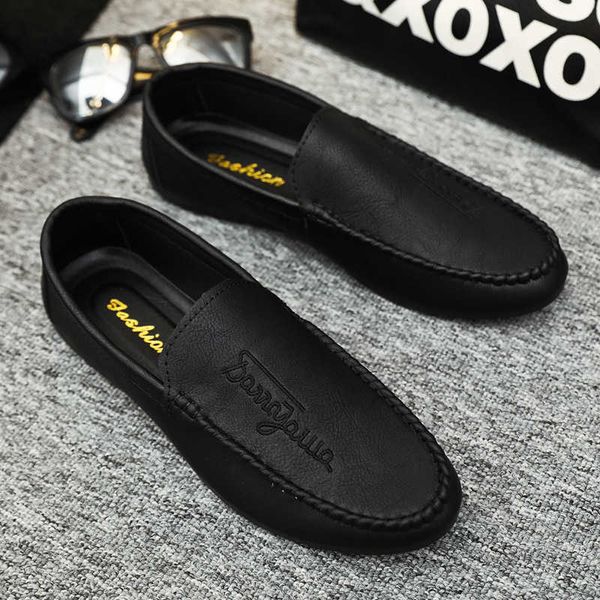 HBP Non-Brand Driving China Factory Shoes Stock Mocasines baratos Mocasines para hombre Cuero genuino Parte superior Suela de goma Transpirable