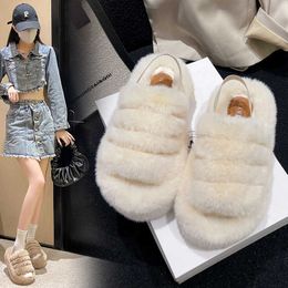 HBP Niet-merk Greatslides Pantoufles Femmes En FourrureSandalen met lage hak PlatformbontGroothandel Fuzzy Slippers Pantuflas Invierno