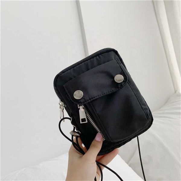HBP Non-marque coréenne design créatif petit sac carré nouveau sac pour femme mode téléphone portable simple décontracté Mini sacs en nylon