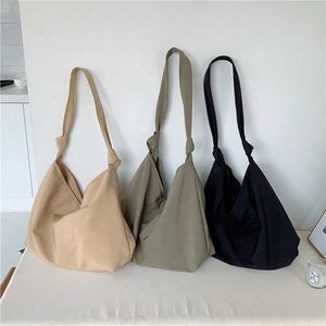 HBP Non-Brand Koreaanse stijl casual nieuwe aangepaste messenger bag Ontwerp knoop dames schoudertassen Mode grote nylon crossbody