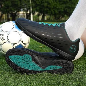 HBP Non-merk grote voetbalschoenen Stadium Spike Sneakers CR7 voetbalschoenen 13-jarige niet-slip voetbalcleats voor mannen