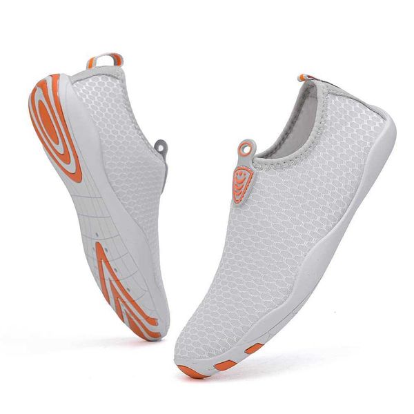 HBP Chaussures de sports nautiques à séchage rapide sans marque, pieds nus, chaussettes aquatiques pour la natation, la plage, la piscine, le surf, le yoga, les femmes et les hommes