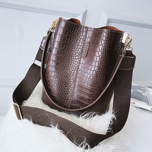 HBP Non-Brand Livraison unique, Yiwu * Sac seau à bandoulière en alligator de 10 génération 3 sport.0018 2G5P