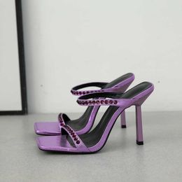 HBP Non-Marque Été Nouvelle Mode Sandalia Dama Violet Vert Pantoufle Femmes Tendance Talons Carrés