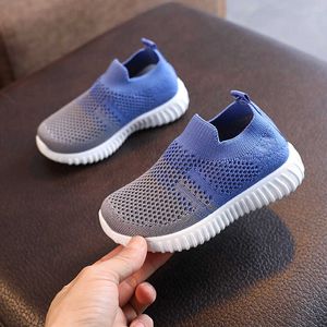 HBP Non-Brand Venta al por mayor Bebé Niño Niños Zapatos de punto Malla de alta elasticidad Casual Antideslizante Fondo suave Zapatillas para niños Niñas Niños