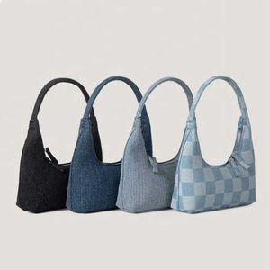 HBP Non-Marque En Gros Bleu Denim Tissu Sac À Main Aisselles Jeune Mode Demi-Lune Poignet Sac Embrayage Couture Plaid Lumière Femmes