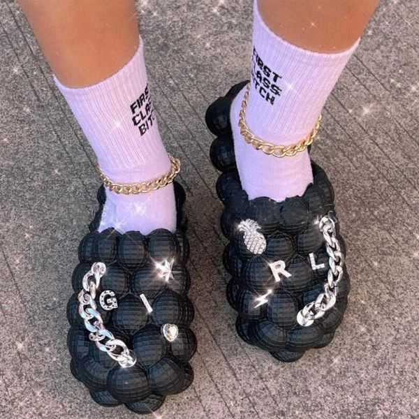 HBP Non-Brand Venta al por mayor Envío de la gota Masaje Bubble Ball Zapatillas Mujer Rhinestone Colgante Diseñador Bubble Slides Zapatos con encantos