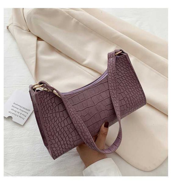 HBP Sac pour femmes sans marque Été Petite version coréenne fraîche Aisselle violette Mode polyvalente Épaule simple Club Ba