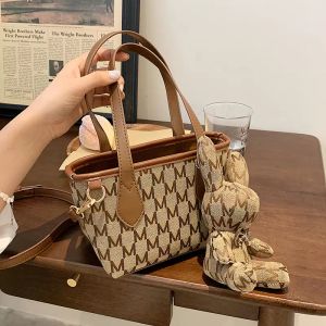 HBP pakketpakket vrouwen crossbody tas Korean handtas versie 2021 nieuwste golfmode draagtot slurry schoudertassen drukkerij watertrommel portemonnee