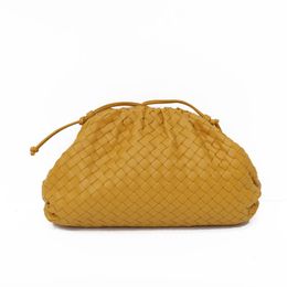 HBP topmerk schoudertassen voor vrouwen hig kwaliteit geweven bruine wolkentas luxe ontwerper crossbody tas dames koppeling portemonnee satchels hobos