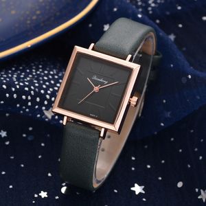 Les femmes HBP regardent la marque de luxe de luxe Creative Leather Women's Wrist Wistor Clock Female Montres de Luxe