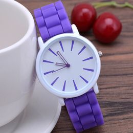 HBP Womens Watches Casual Ceramic Strap Quartz Women Watch Top Brand Business Business Clock Lady Sports Wallwatches Montres de Luxe