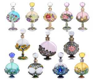 HD 16 types Verre de style antiquité Refipillable Perfume Bouteille Figurine Retro Vide Essential Huile Conteneur Favors Gift3743855