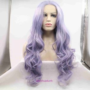 HD Body Wave Hoogtepunten Lace Front Haren Haarpruiken voor vrouwen Hot verkopen Purple Dagelijkse lange krullende pruik met kanten synthetische hoofdband vooraan