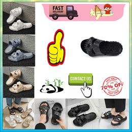 Tête Designer Funny Casual Skeleton Platform One Word Drag Pantoufles Sliders d'été Hommes Femmes Rainbow Slides Sandales Coussin Slipper Cloud Slide Wo