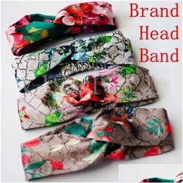 Bandeau Esigner 100 Croix de soie Femmes Fille Bandes de cheveux élastiques Rétro Turban Headwraps Cadeaux Fleurs Colibri Orc Fast Ship Drop Deli Otcrz