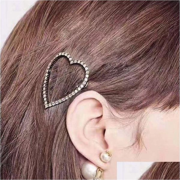 Bandeau Nouvelle Arrivée Femmes Coeur Lettre Pince À Cheveux Bling Cristal Barrettes Accessoires De Mode 2 Styles Livraison Directe Produits Pour Cheveux Hai Dh9Wo