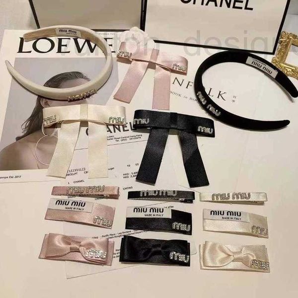 Bandeaux Designer Marque M Famille Fée Cheveux Cerceau et Accessoires Ensemble Doux Bow Clip Eau Diamant Lettre Anglaise Bandeau Bang Épingle À Cheveux Net Rouge Z4io Z4IO