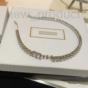 Hoofdbanden Designer Qianjin Shining Diamond Haarhoepel voor Dames Trendy Luxe en Kleine Fee Haaraccessoires Hoofdband voor Dames Internet Beroemdheden Dezelfde Stijl