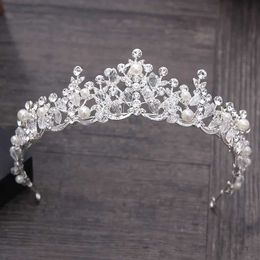 Hoofdbanden Luxe en elegante Crystal Pearl Bridal Crown Womens Tiaras Hair Sieraden Hairty Hairs Hoofdband Wedding Haaraccessoires Q240506