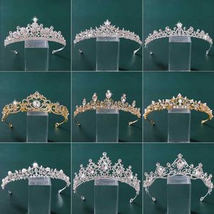 Bandons Rhinestone Crystal Crown Tiaras Bridal Hair Bijoux de mariage Accessoires de cheveux femelles Princesse Crown Queen Party Bandand Q240506