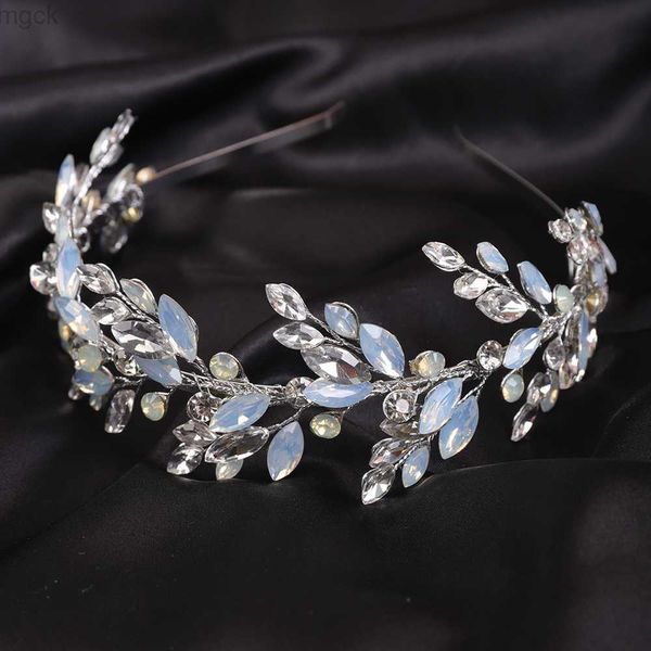 Diademas Accesorios para el cabello de fiesta de bodas de plata de moda Diadema de corona nupcial hecha a mano para mujer Tocado de diamantes de imitación para dama de honor Tiara elegante