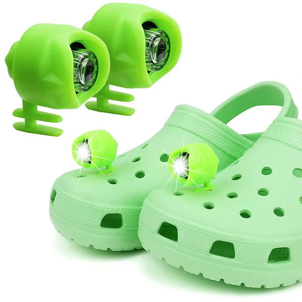 Phares pour chaussures Croc 2 pièces LED chaussures lumières pour sabots étanche Croc lumières Camping accessoires pour hommes femmes enfants G0519