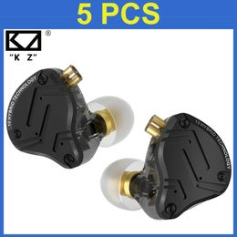 Écouteurs KZ ZS10 Pro X Casque filaire en métal dans les écouteurs Hybrid Technology 4ba + 1dd HiFi Écouteurs détachables