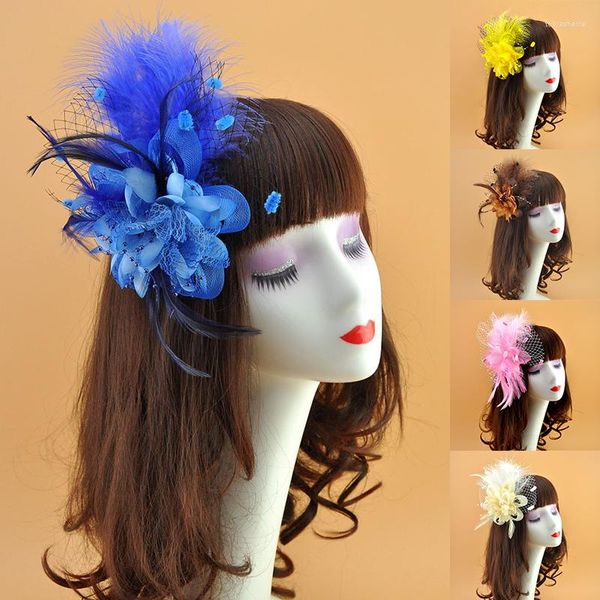 Coiffures 2022 Mode Femmes Mesh Hair Clip Mariage Bouquet Tea Party Solide Fleur Fausse Plume Épingles À Cheveux De Mariée Accessoires De Chapeaux