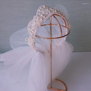 Coiffes belle et romantique rétro à la main perle bandeau couronne gonflée mariée mariage coiffure accessoires