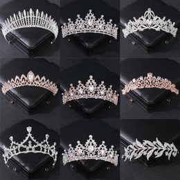 Coiffes Couronne de Mariée Atmosphère Couronne de Cristal Robe de Mariée Chapellerie Anniversaire Adulte Cérémonie Performance Polyvalent Strass Bande de Cheveux C