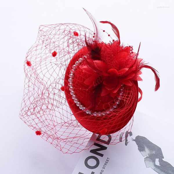 Coiffes oniriques et à la mode dames de couleur rouge Style romantique Net plume Fascinator bandeau portant au bal