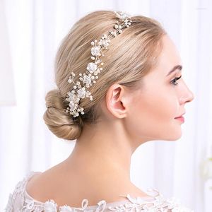 Headpieces Est White Flower Pearls Hair Combs Handgemaakte Oostenrijkse kristal bruiloft Juwelen Accessoires Bruid Haarstukjes