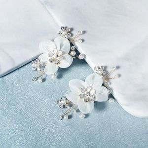 Coiffures faites à la main perle fleur pince à chaussures strass cristal boucles de mariage accessoires de mariée pour les femmes broche bijoux cadeaux