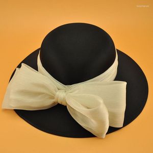 Coiffes Chapeau Noir Élégant British Bow Bridal Headpiece Mariage