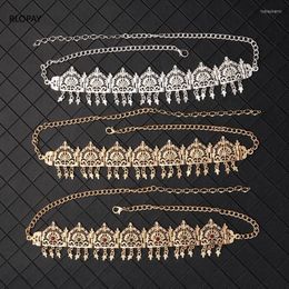 Hoofddeksels Metalen Bruiloft Haarstukken In Goud Strass Kwasten Bruidsaccessoires Luxe Zilveren Hoofdband Arabische Bruiden Chain341e