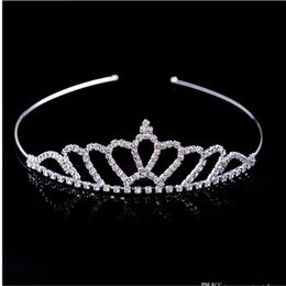 Hoofddeksels Shiny Crystal Bridal Tiara Party Pageant Verzilverd Kroon Haarband Goedkope Bruiloft Accessoires 2018 Nieuwe Desig275j