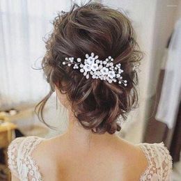 Coiffures peignes à cheveux blancs mariée perle casque boucles d'oreilles exquise fleurs de coquille accessoires de coiffure de mariée pour les femmes de mariage