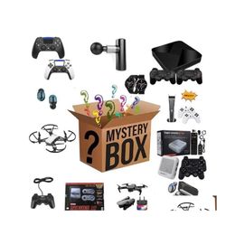 Casques Lucky Bag Boîtes mystères Il y a une chance d'ouvrir des caméras de téléphone portable Drones Gameconsole Smartwatch Écouteur Plus de cadeaux Dro Dhdu0