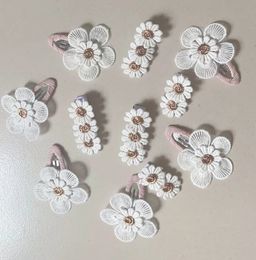 36 pc/lot pinces à cheveux fleur marguerite né bébé dentelle broderie arcs enfant fille fleur Barrettes filles épingle à cheveux cheveux accessoires en vrac 231118