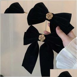 Accessoires pour cheveux Chapeaux Accessoires pour cheveux Noir Veet Bow Lettre Camellia La Clip Hairwear Femmes Gros Bowknot Épingle À Cheveux Fleur Dhyuk