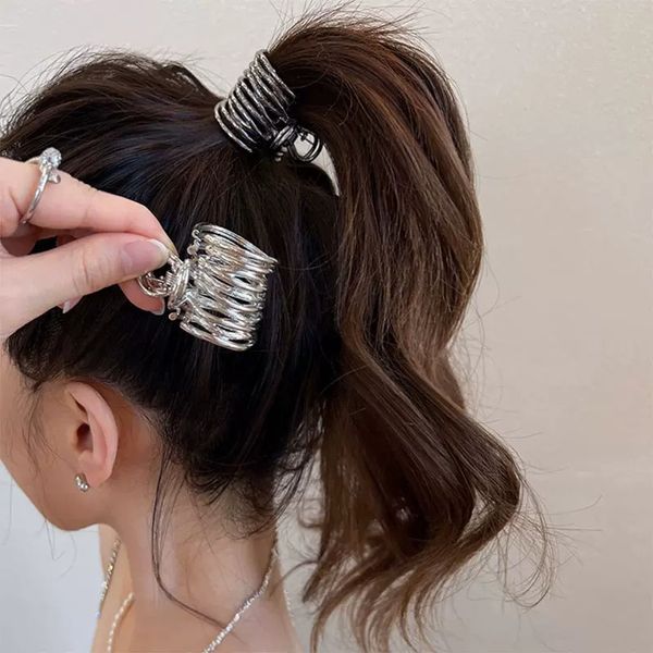 Headswear Hair Accessories High Pony Pony Fixed Habet Metal Claw Cliw coréen Grande Hair Hairpin pour femmes 230823