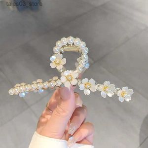 Hoofddeksels Haaraccessoires Glans Strass Creatief Elandenroos Bloem Haarklauw Casual Dames Temperament Haarclip Hairwear La Fashion Haaraccessoire Q231204