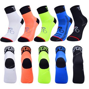 2020 nouveaux hommes femmes chaussettes de cyclisme respirant en plein air chaussettes de basket-ball protéger les pieds mèche vélo course Football Sport chaussettes vêtements de Sport accessoiresChaussettes de sport