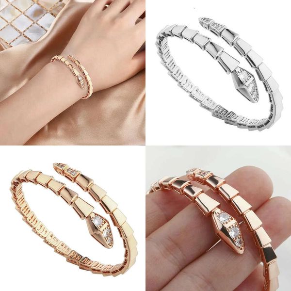 Heart 2024 Gold Bangle Designer Bracelets en diamant pour femmes bijoux de serpent en acier inoxydable pour femmes